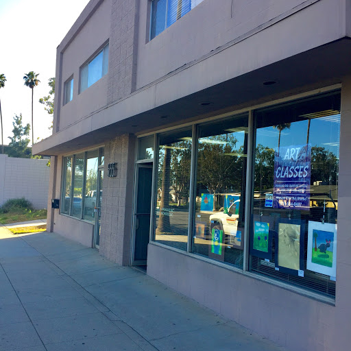 Alvarez Fine Art Studio
