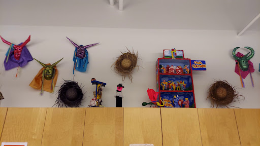 Artist & Craftsman Supply Chestnut Hill