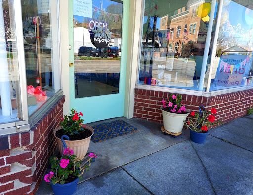 Crafts on Main
