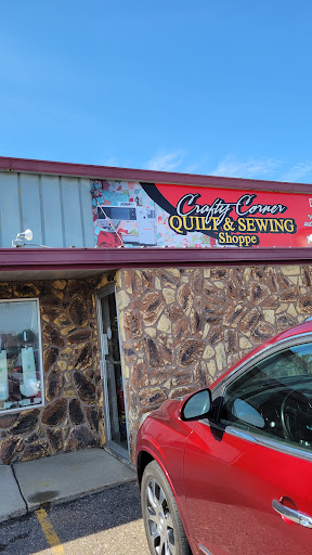 Crafty Corner Quilt-Sewing