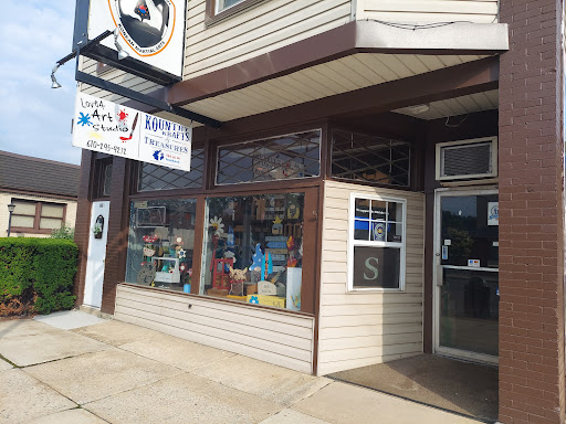 Kountry Krafts & Treasures / Love 4 Art Studio