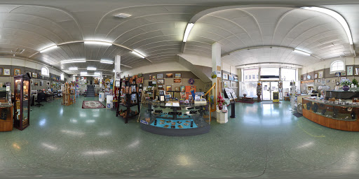 Local Artists Gallery