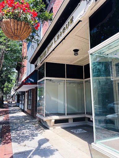 The Dover Art League